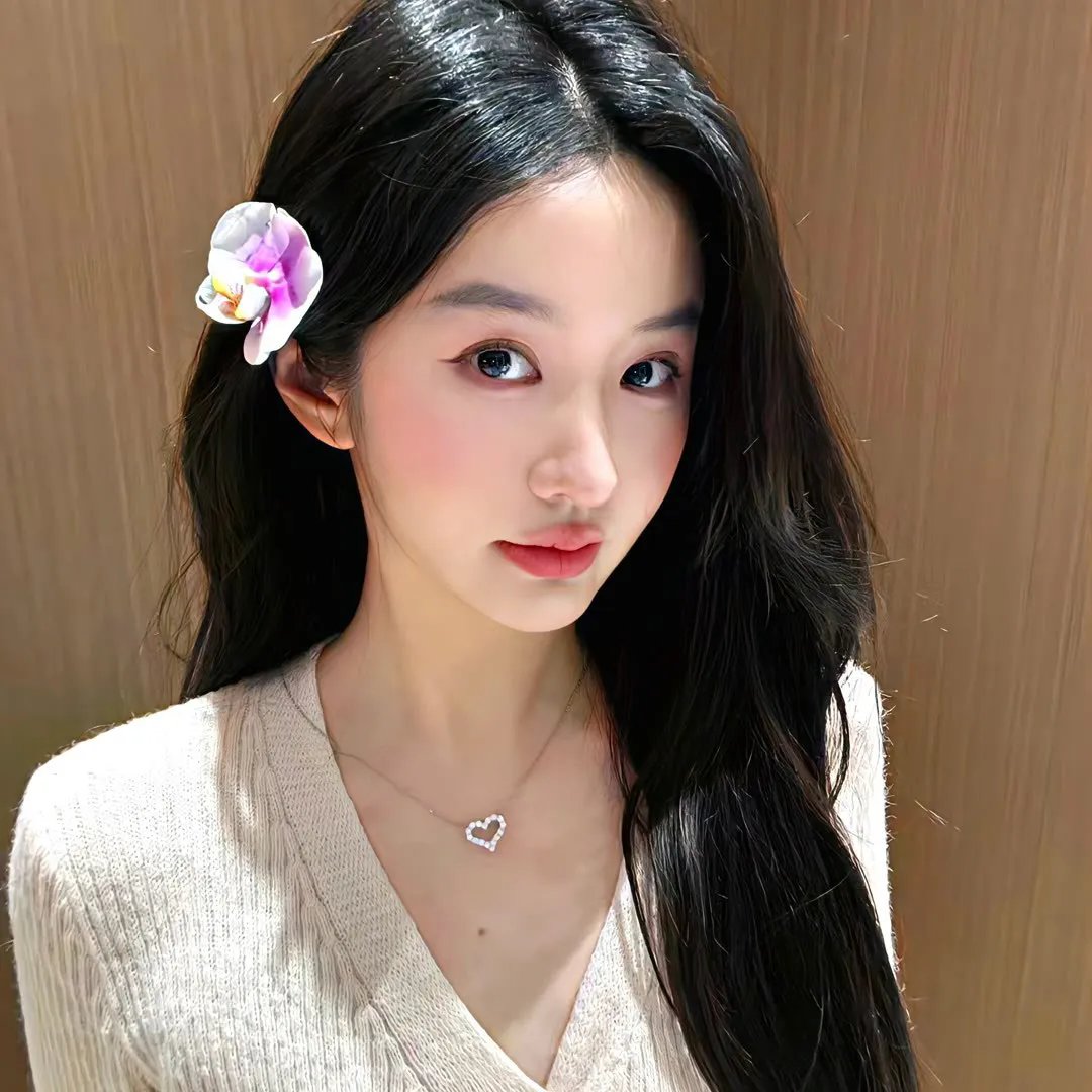 毛衣女郎